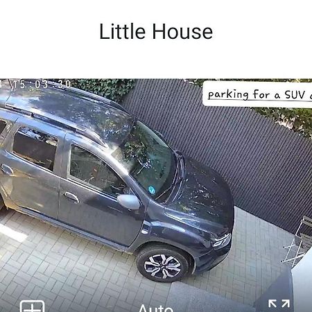 Littlehouse- Entire Property For Maximum 4 People 布加勒斯特 外观 照片